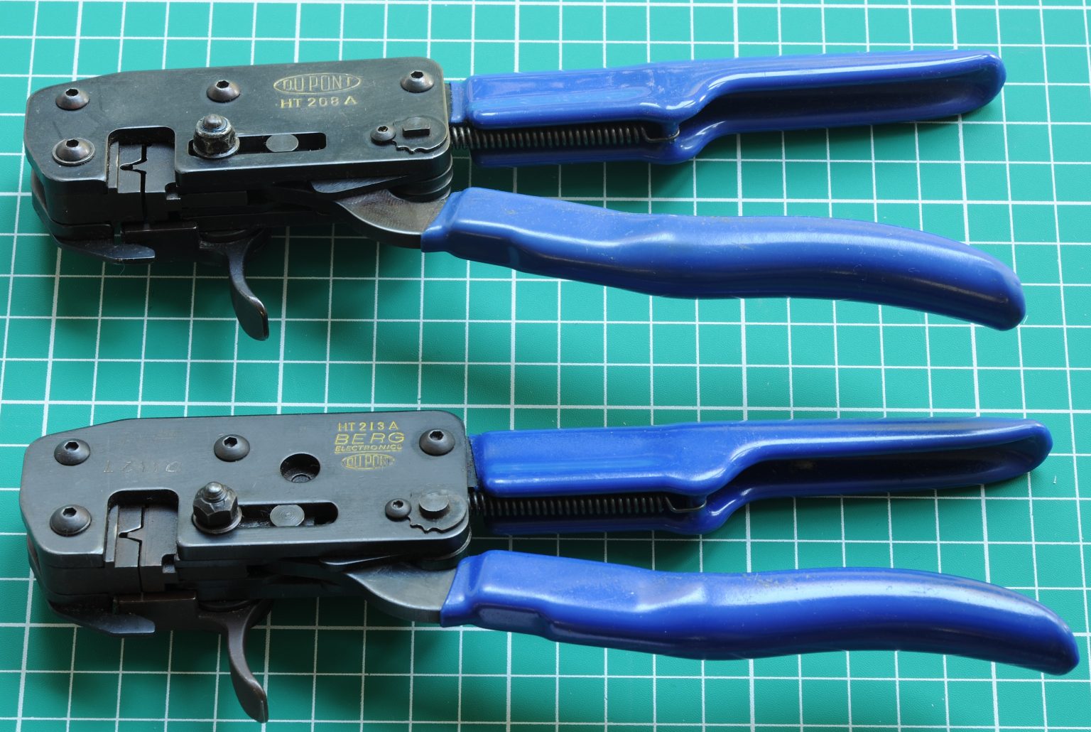 DuPont and “DuPont” connectors, and how to crimp them properly Matt's